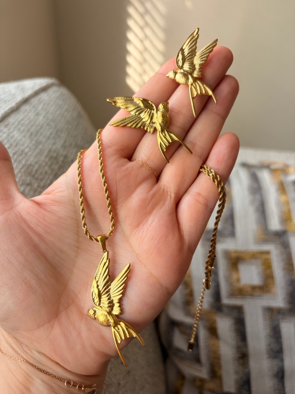 Bird Set Jewelry Gold Bird Pendant Necklace and Stud Earrings Set Dove Necklace - Picture 4 of 9